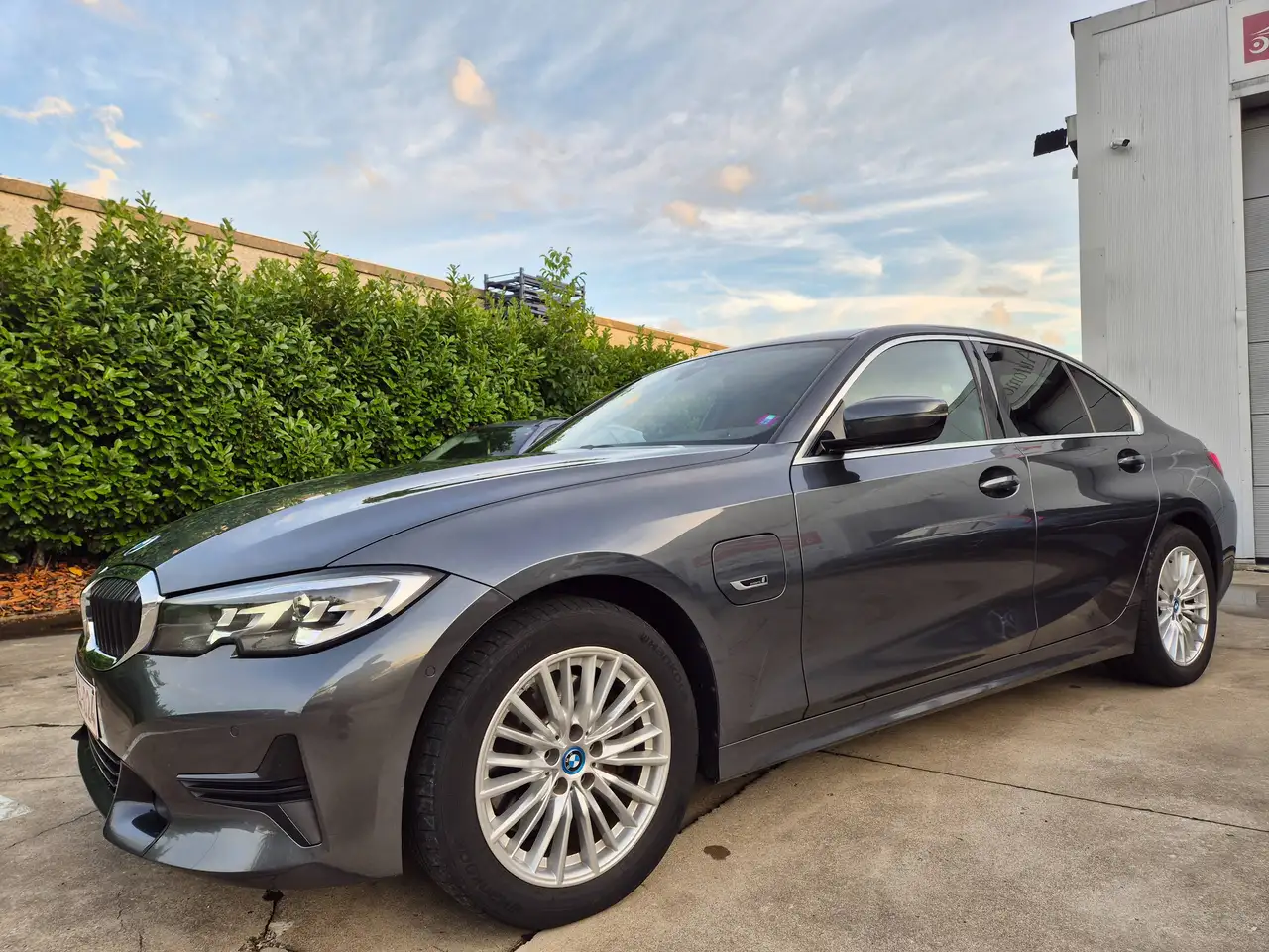 2022 BMW 320 eA / SPORT LINE / PHEV HYBRID /, photograph 6