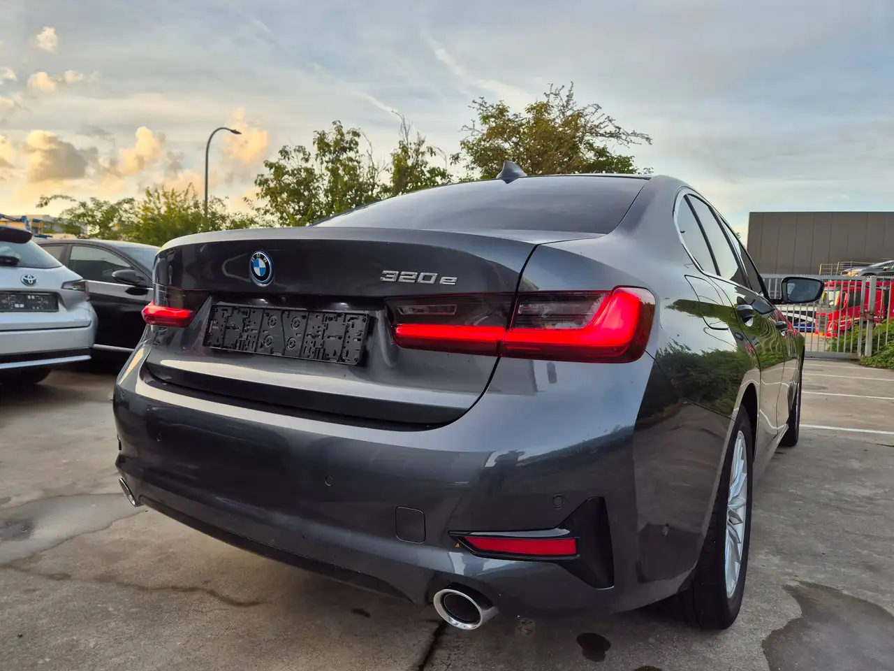 2022 BMW 320 eA / SPORT LINE / PHEV HYBRID /, photograph 10