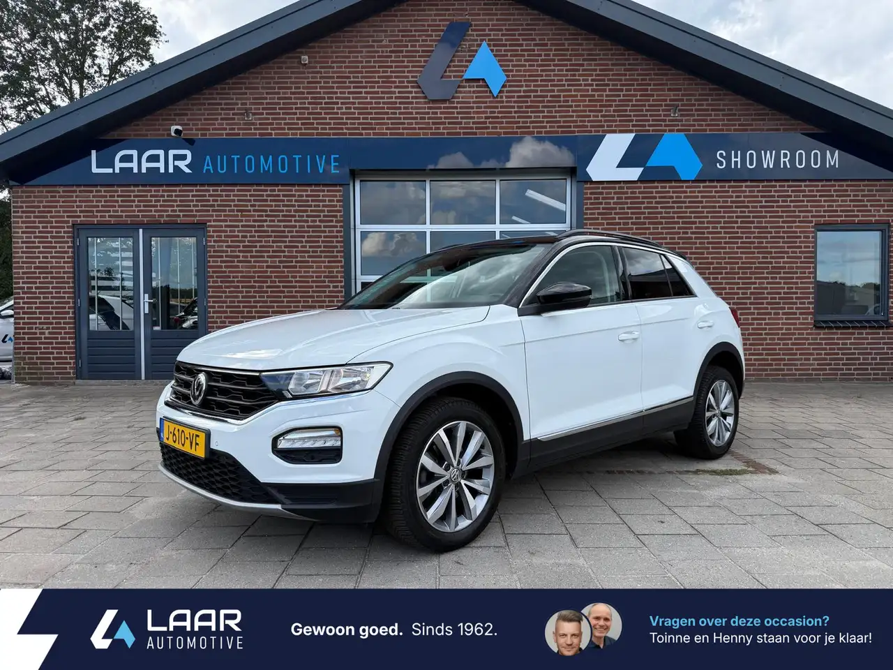 Volkswagen T-Roc 1.0 TSI 116PK Style Business Navi | Camera | ACC | — photo 1 of 34