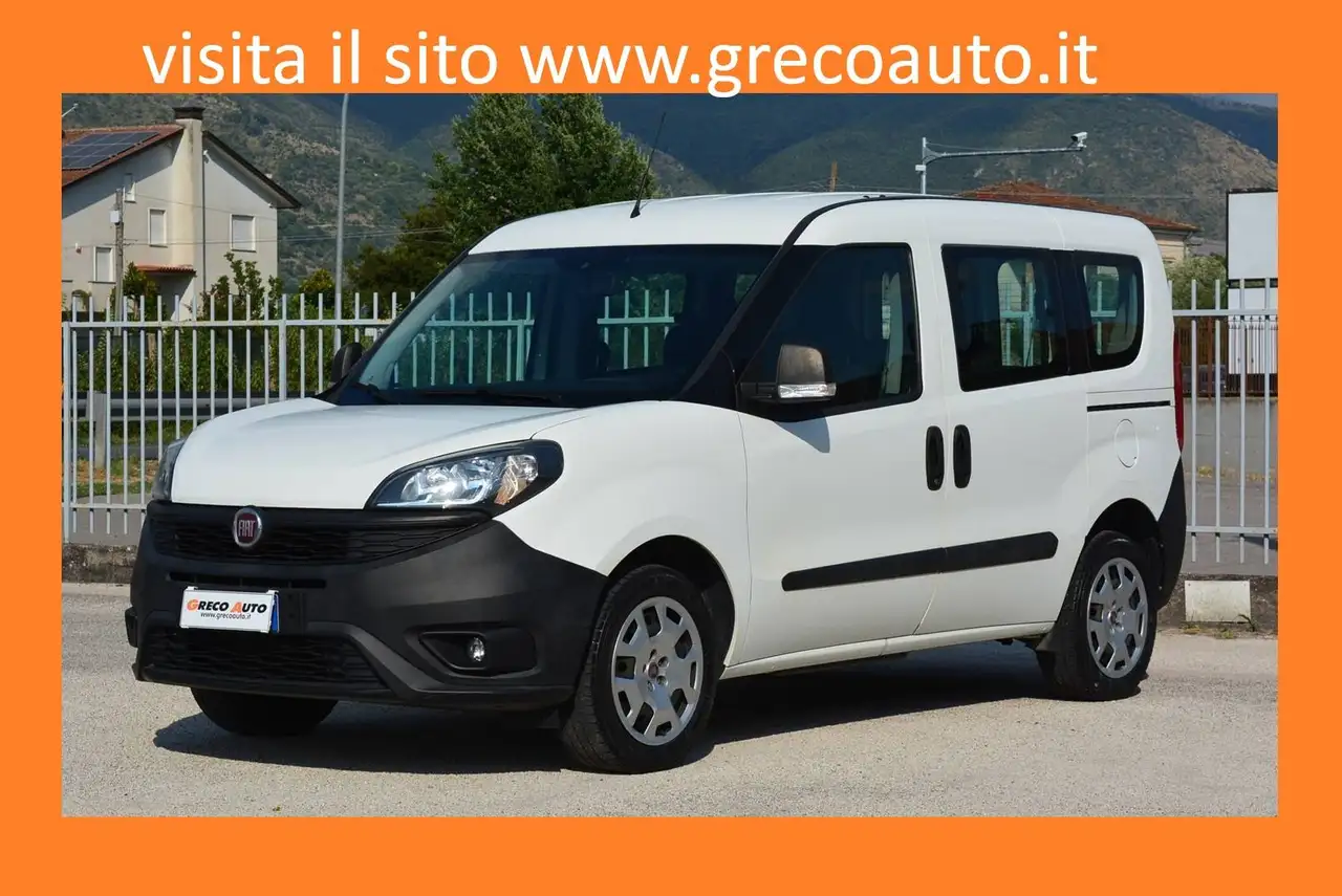 Fiat Doblo Fiat Doblo Combi N1 1.3 Mjet 95 cv CH1 Easy S&s autocarro N1 5 posti — photo 1 of 15