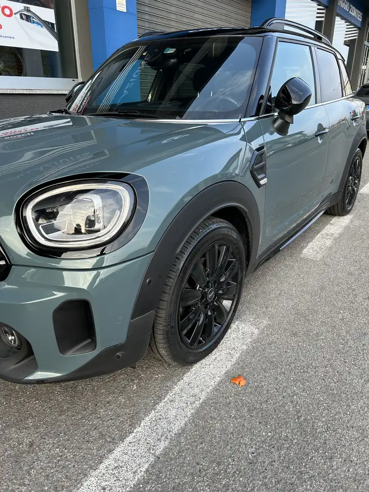 MINI Countryman D