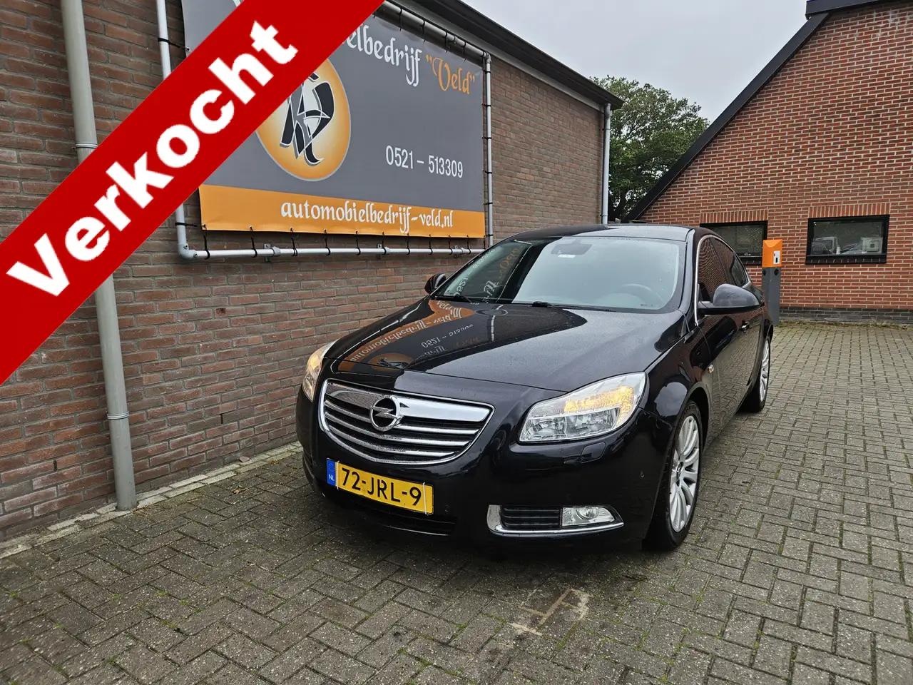 Opel Insignia 1.6 T Sport — photo 1 of 34