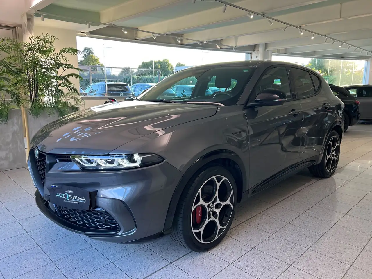 Alfa Romeo Tonale 1.5 hybrid Veloce 160cv tct7 - PRONTA CONSEGNA! — photo 1 of 22