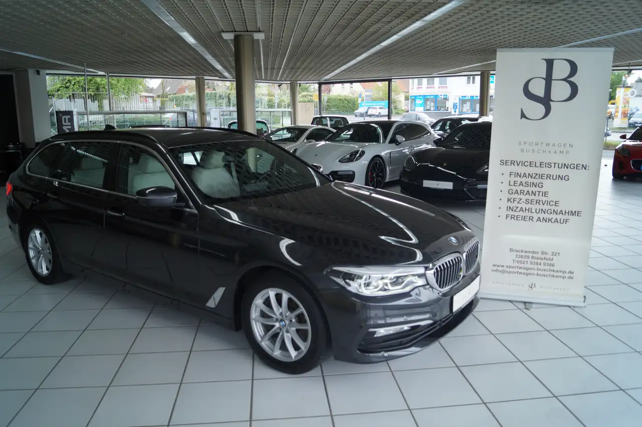 BMW 540 d xDrive ACC HUD KAM LED DRIVING-ASS+ LED — photo 1 of 16