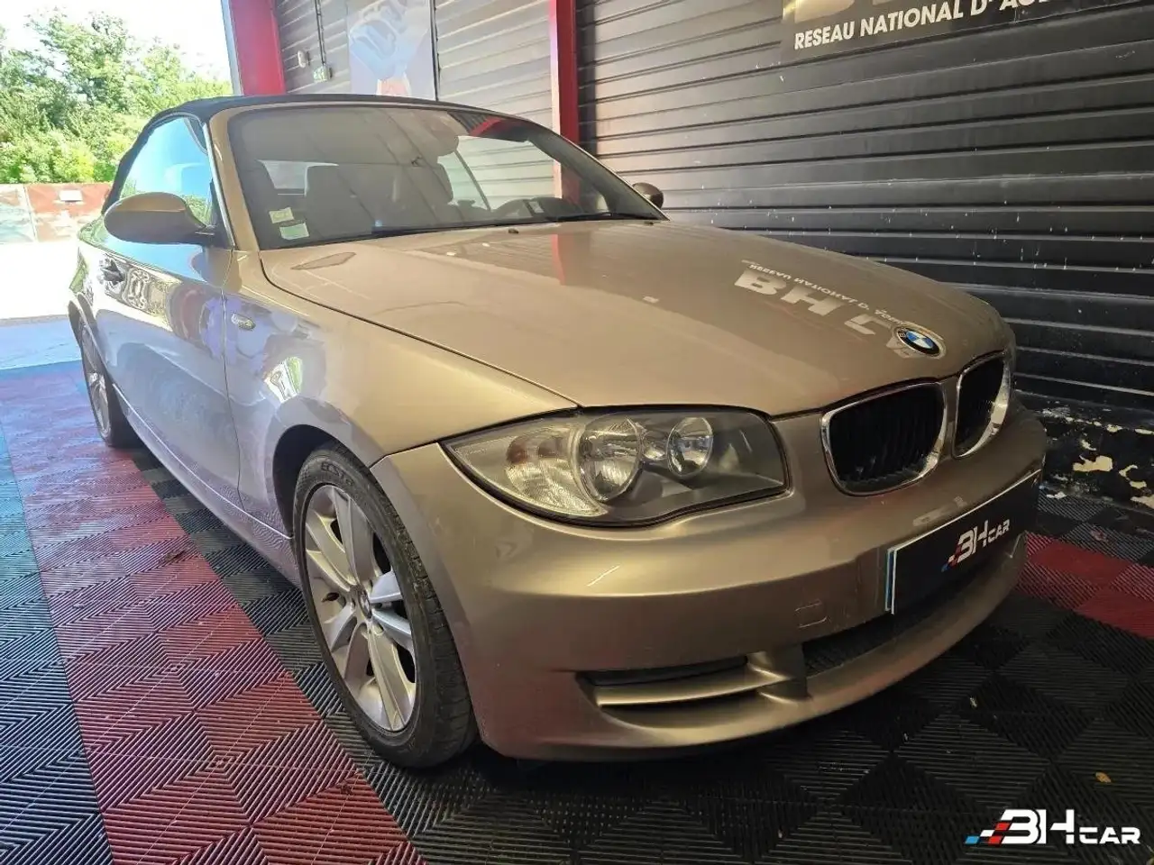 BMW 120 CABRIOLET 2.0 120 D 175 LUXE BVA — photo 1 of 18