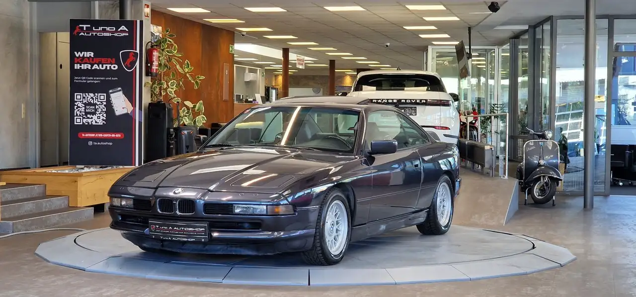 BMW 850 i Coupe Aut. *1-Hand*Schiebedach*LEDER* — photo 1 of 30