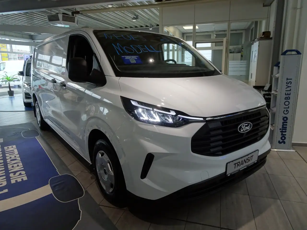 Ford Transit Custom Kasten Trend 320 L2 HANDWERKER-EDIT — photo 1 of 19
