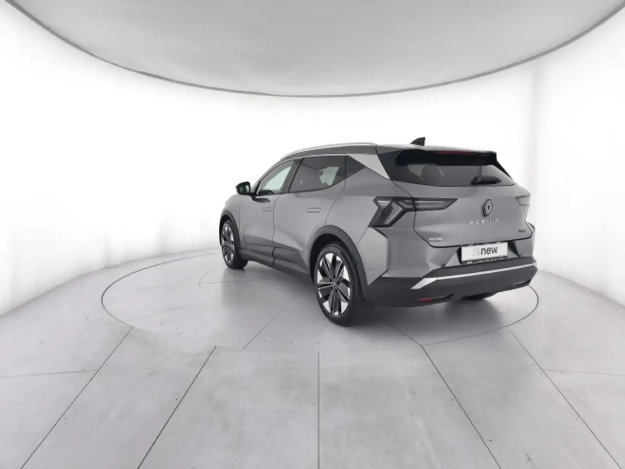 Renault Scenic Scenic E-Tech Techno comfort range 170cv — photo 1 of 29