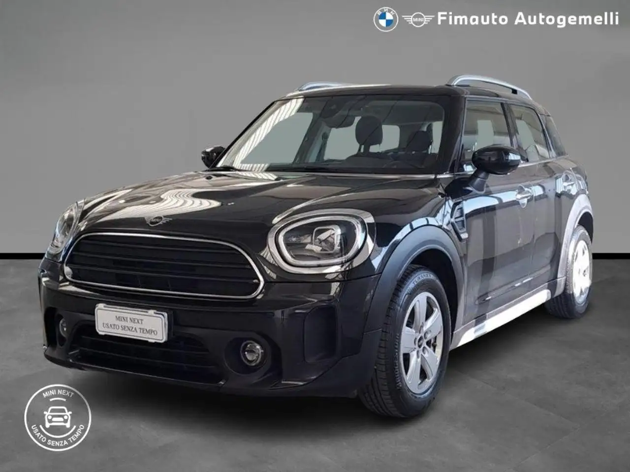 MINI Cooper D Countryman 2.0 Classic — photo 1 of 15
