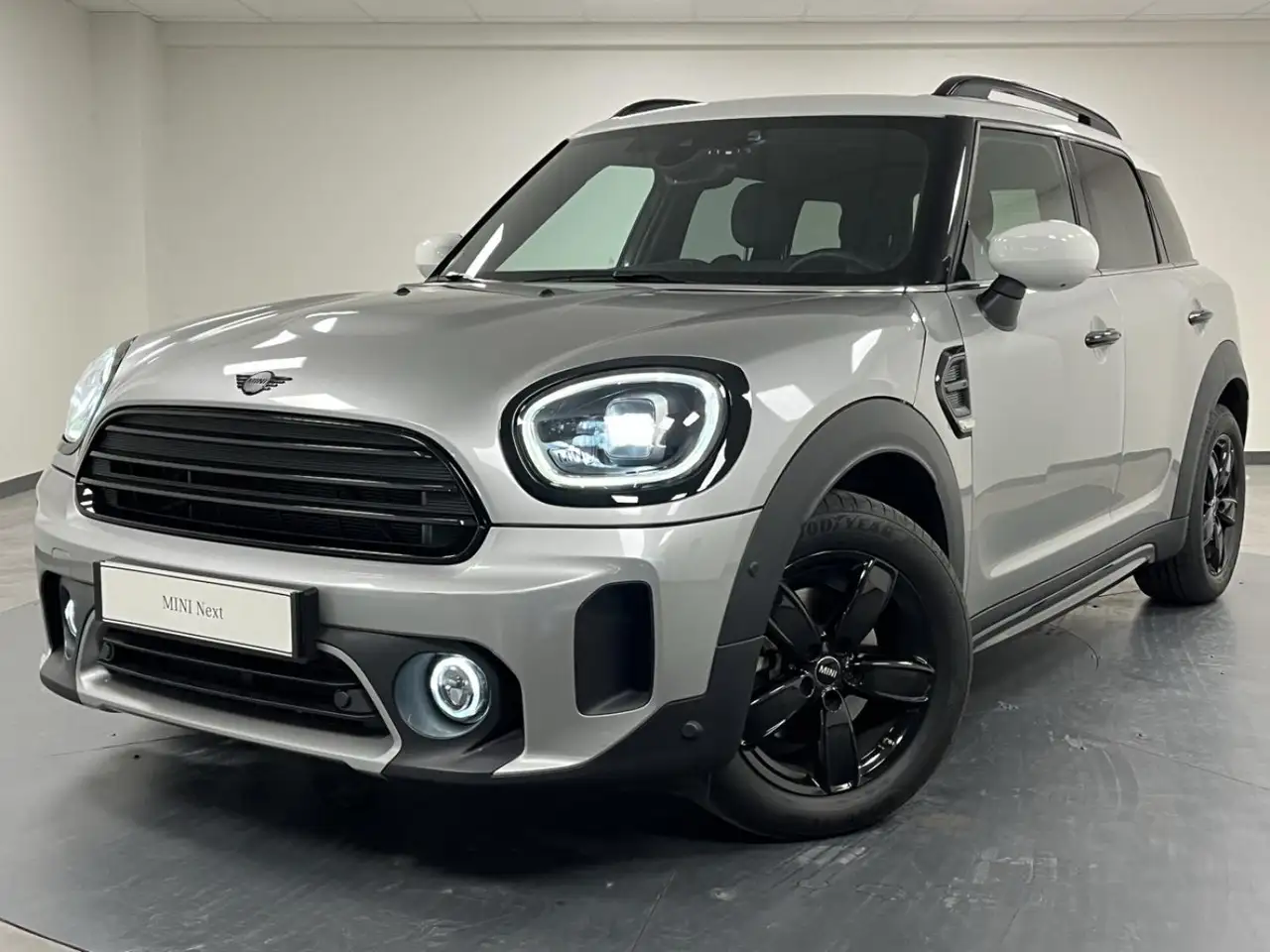 MINI Countryman C Cooper 136ch Highlands BVA7 — photo 1 of 20