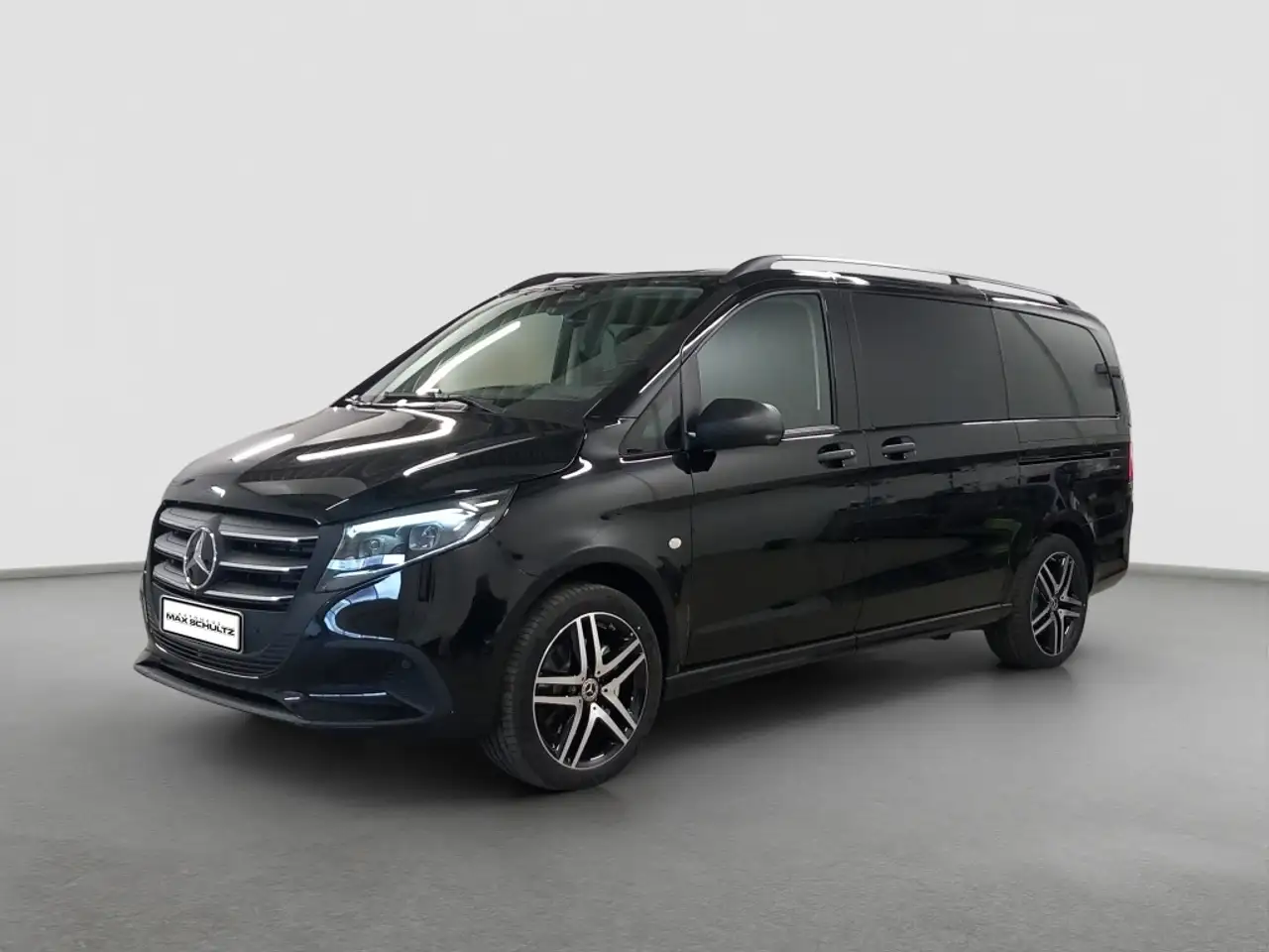 Mercedes-Benz Vito Tourer PRO 124 CDI lang AHK*Navi*360*LED — photo 1 of 22