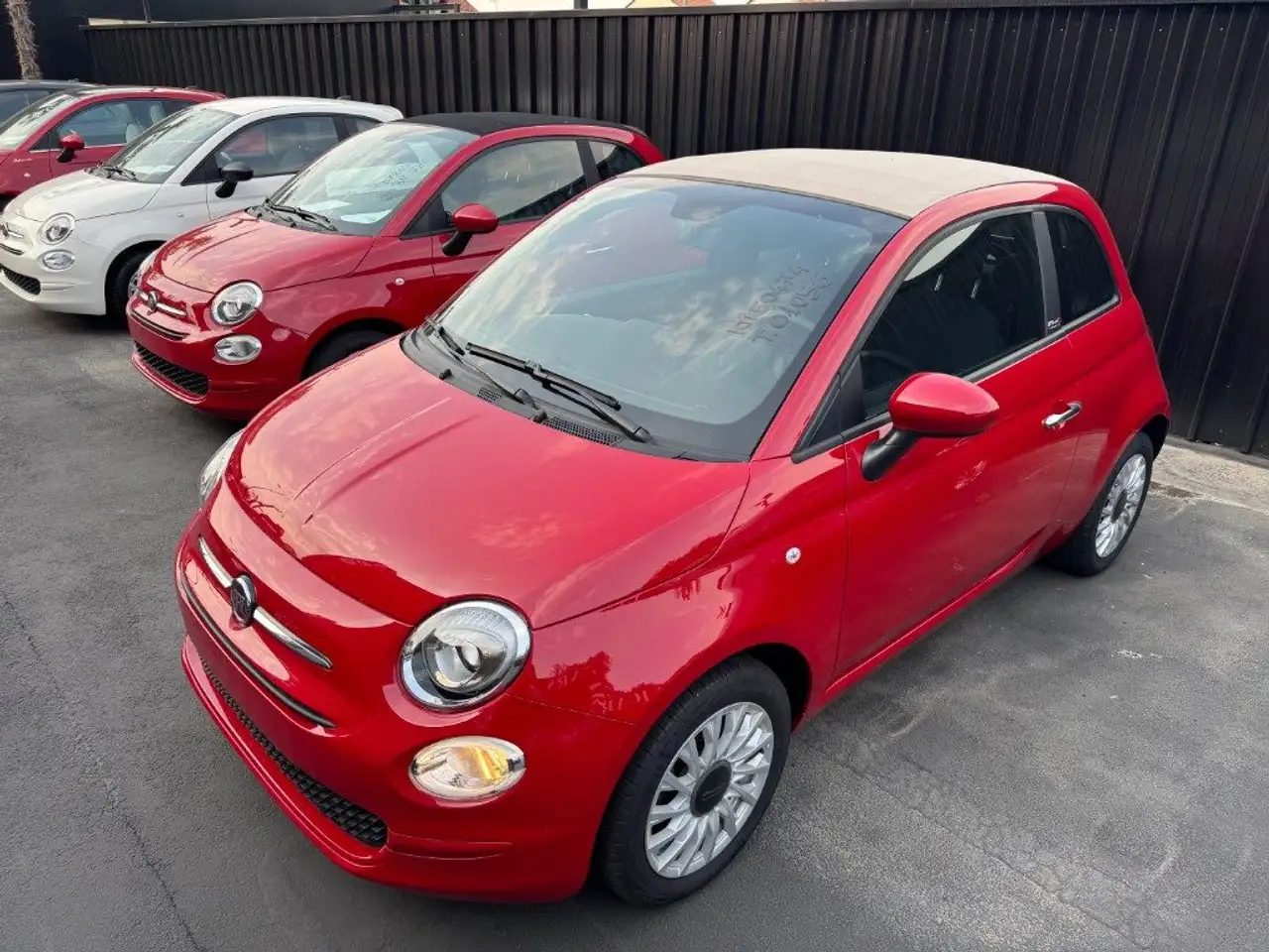 Fiat 500C C 1.0 Hybrid SENZA VINCOLO FINANZIARIO — photo 1 of 11