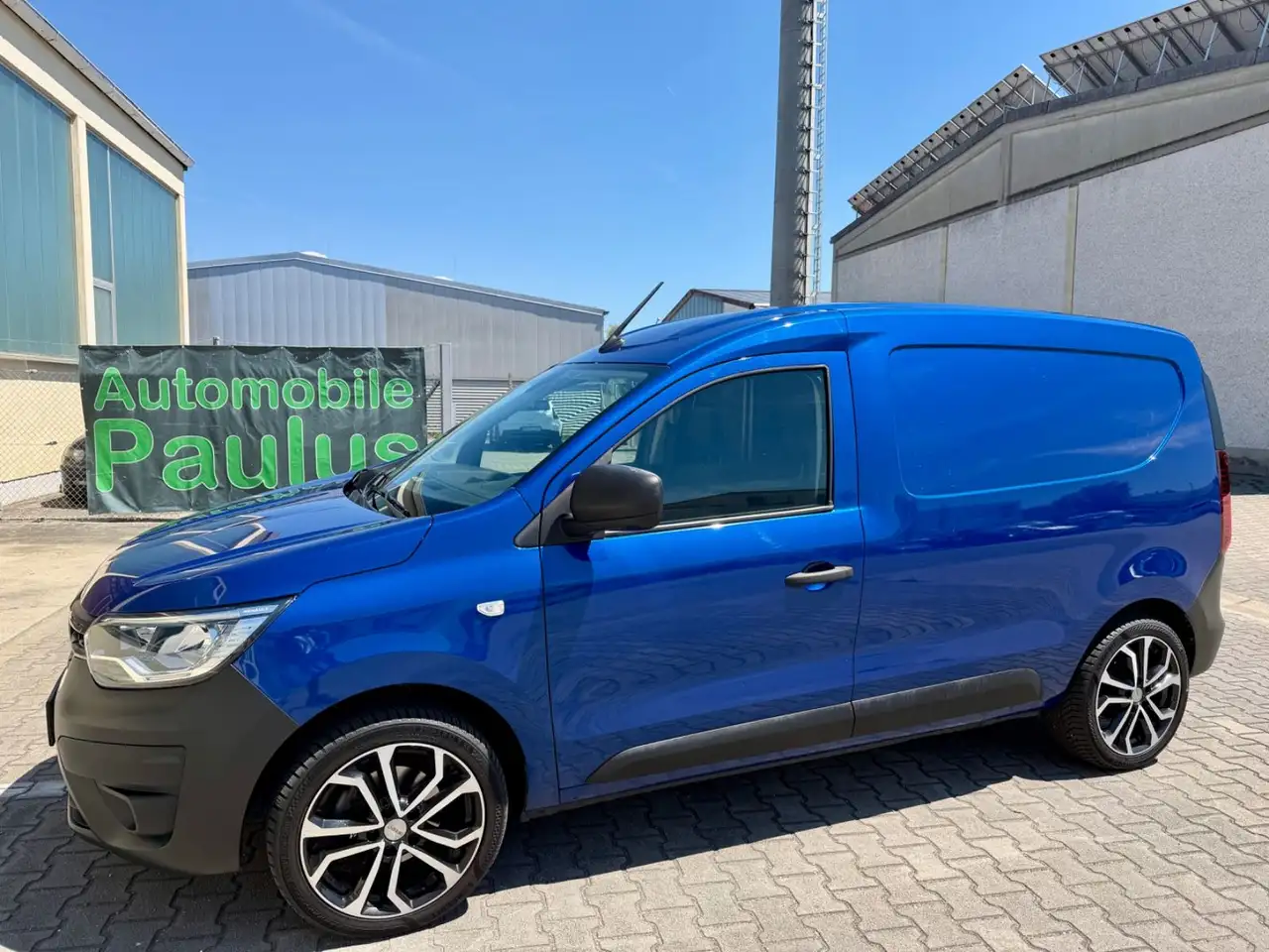 Renault Express Extra 1.5 dCi °ALUFELGEN°BLAUMETALLIC° — photo 1 of 33