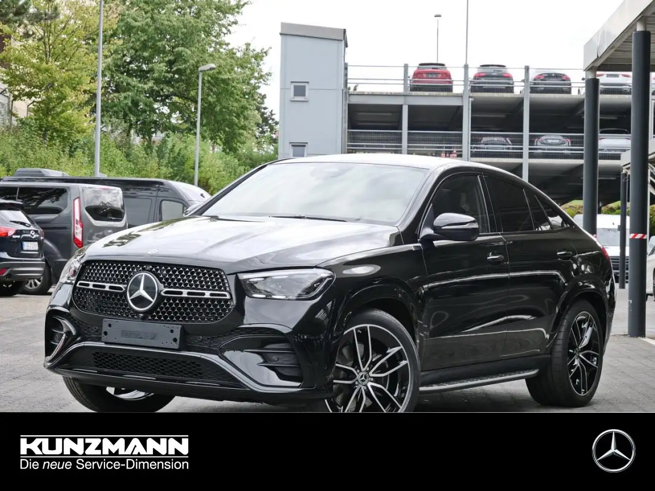 Mercedes-Benz GLE 300 d 4MATIC Coupé AMG Night Panorama 360° — photo 1 of 23