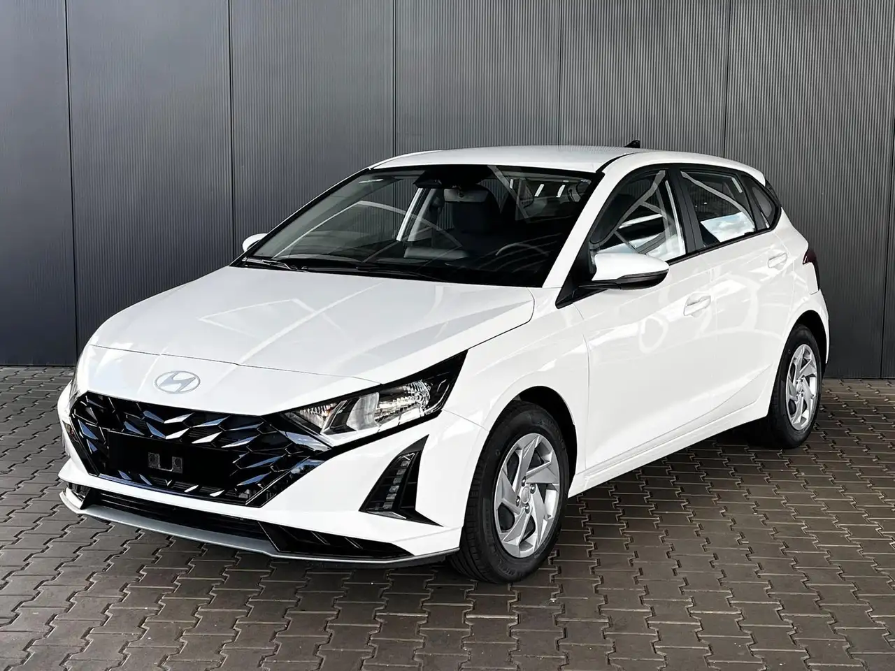 Hyundai i20 Trend 1.0 T-GDi 90PS 6MT / Navi Tempomat PDC H.... — photo 1 of 15