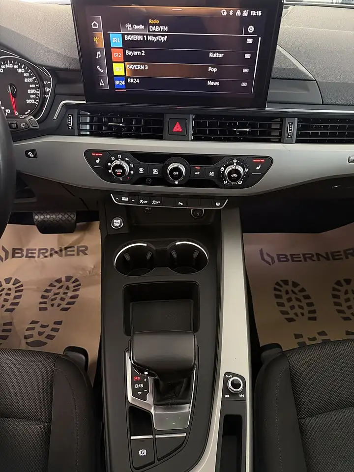 2022 Audi A4 Avant 40TDI quattro advanced S-tronic *Standhei..., photograph 8