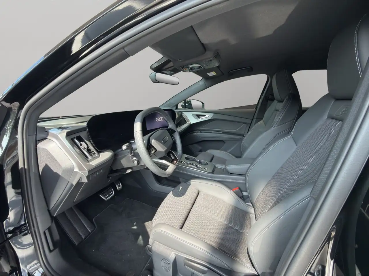 2027 Audi Q4 e-tron Q4 Sportback e-tron perf. Matric HuD SONOS 360°, photograph 10