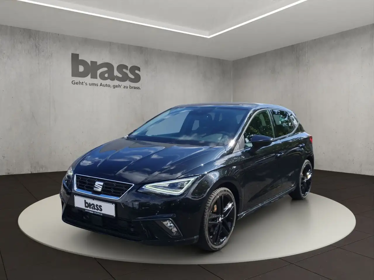 SEAT Ibiza FR Pro Black Edition 1.5TSI 7-Gang-DSG — photo 1 of 18