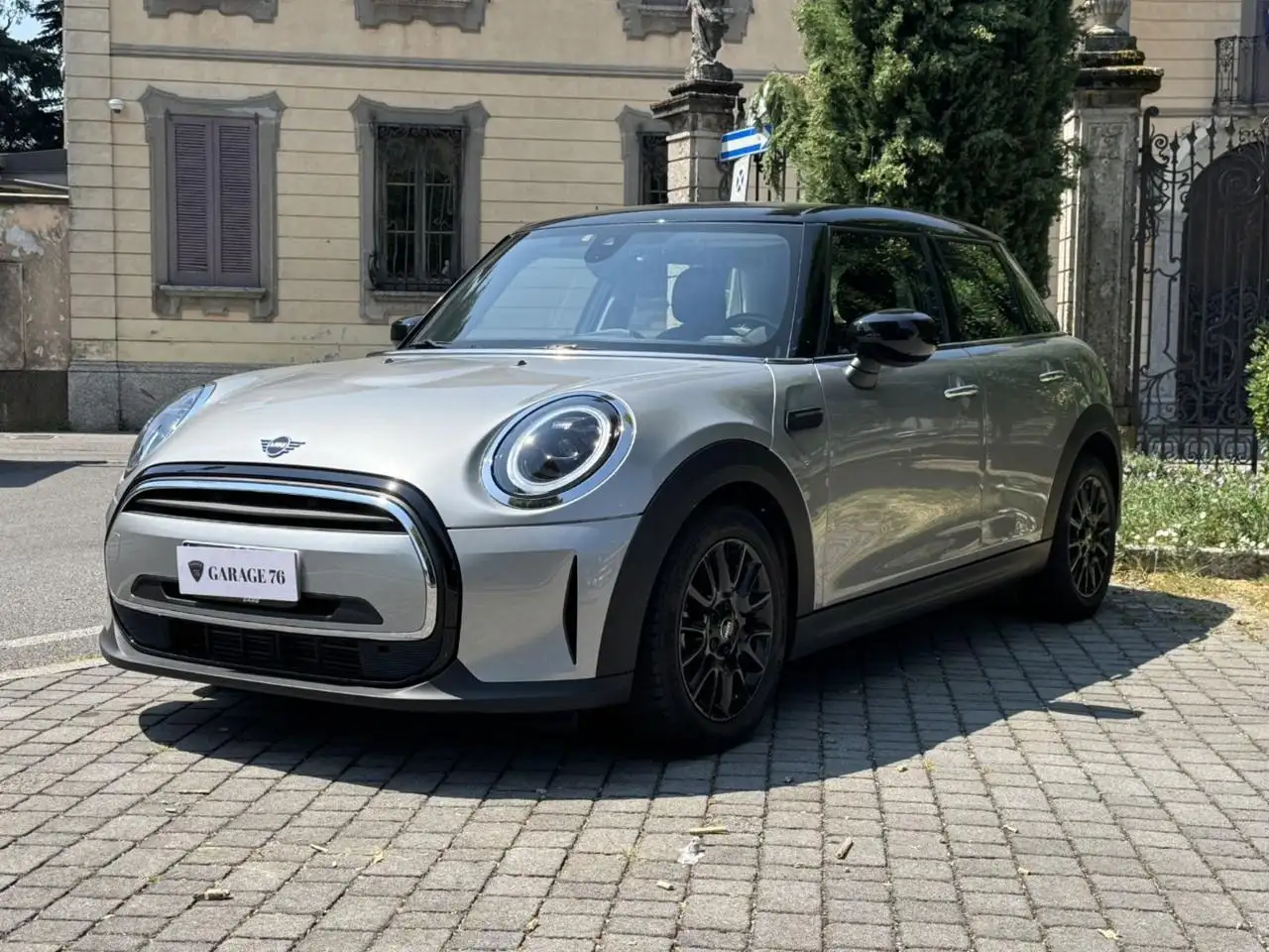 MINI Cooper 1.5 Cooper Yours 5 porte — photo 1 of 15