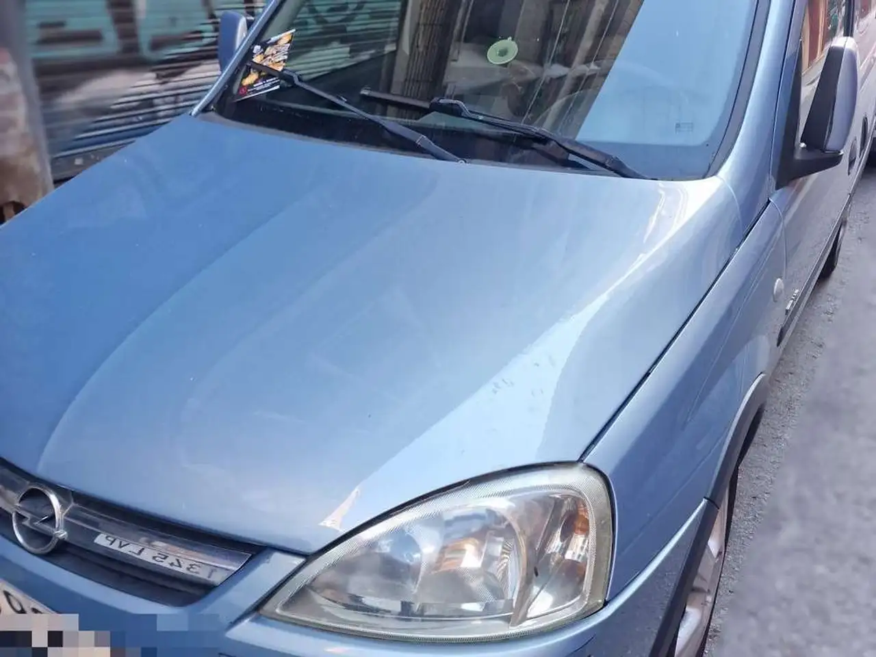 Opel Combo 1.4T 90cv — photo 1 of 12