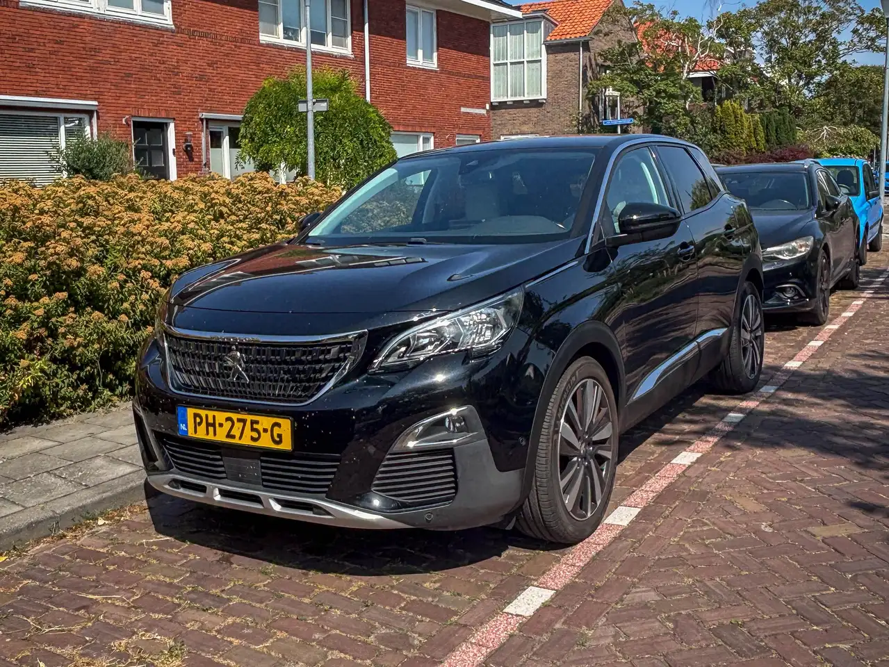 Peugeot 3008 3008 1.2 PureTech BL Prem — photo 1 of 21
