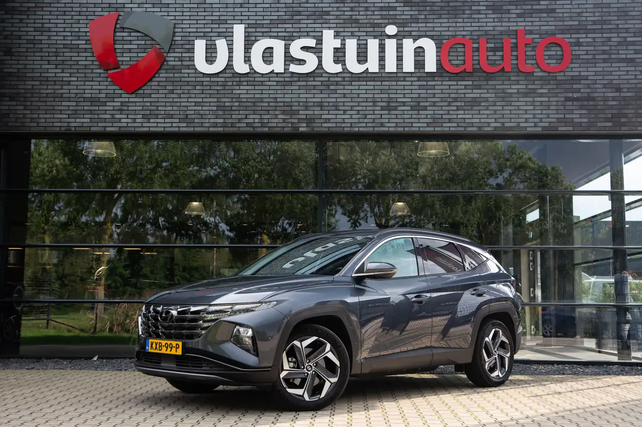 Hyundai TUCSON 1.6 T-GDI PHEV Comfort , SOH 100%, Adap. cruise, S — photo 1 of 30