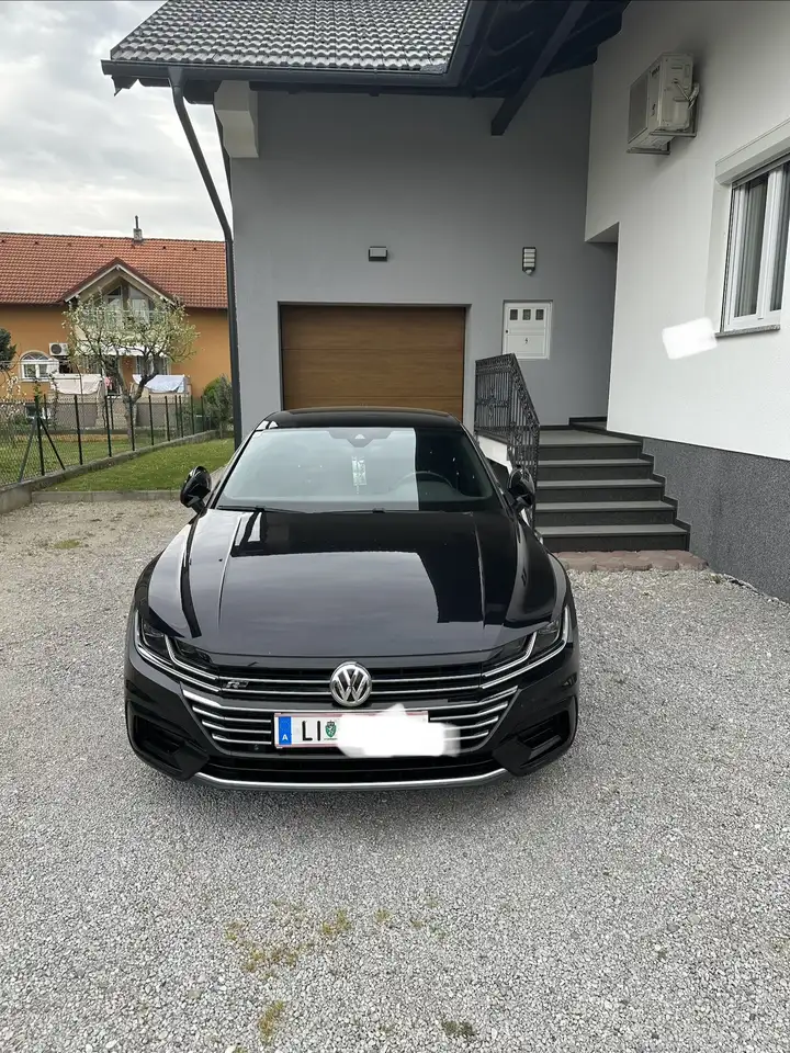 Volkswagen Arteon 2,0 TDI SCR R-Line DSG — photo 1 of 7
