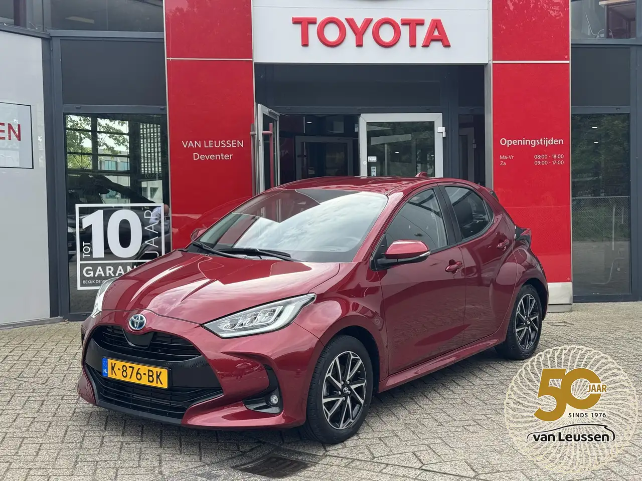 Toyota Yaris 1.5 Hybrid Dynamic NL-AUTO 1E EIGENAAR LMV — photo 1 of 21