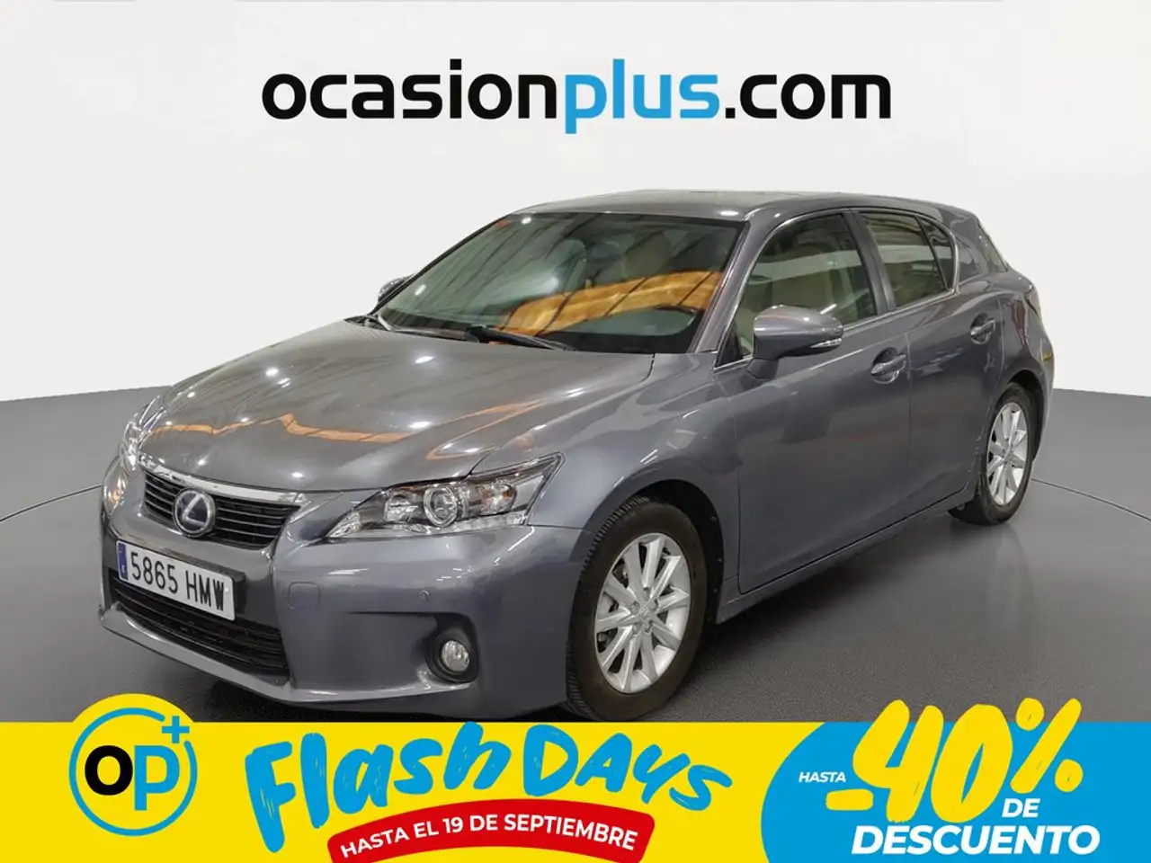 Lexus CT 200h — photo 1 of 10