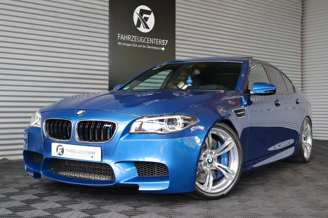 BMW M5 F10 INDIVIDUAL/B&0/LED/360°/HUD/MASSAGE — photo 1 of 25