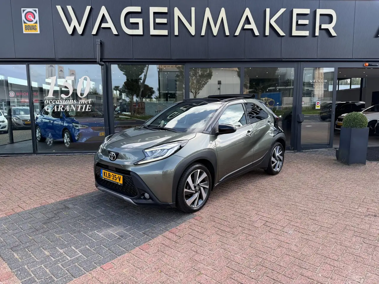 Toyota Aygo X 1.0 VVT-i S-CVT Envy AUT|ACC|Stoelvw|Opendak — photo 1 of 20