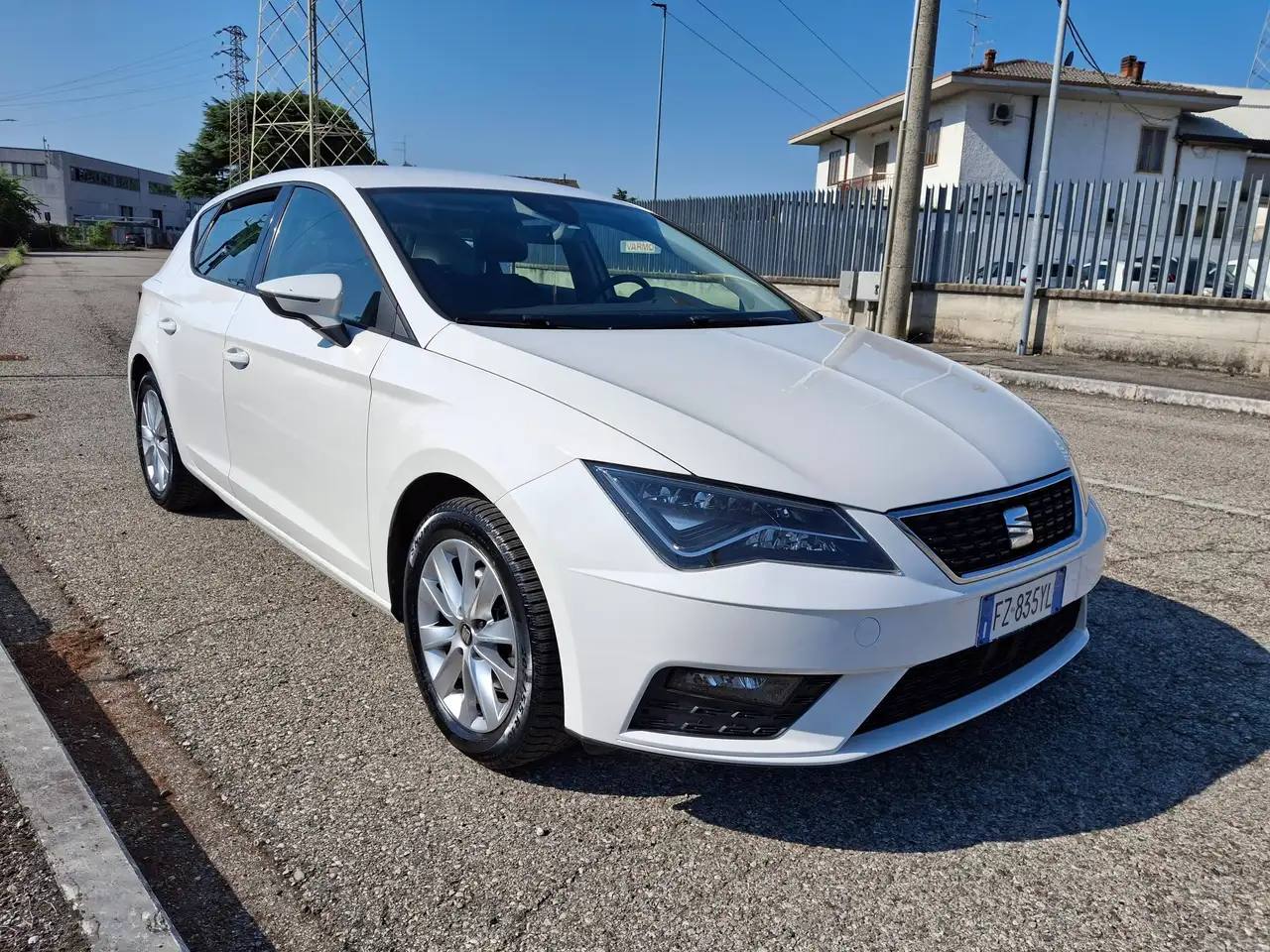 SEAT Leon Leon III 2017 1.5 tgi Style Plus 130cv METANO. Tagliando OK, Garanzia 12 mesi, revisione bombole 2028, Adaptive Cru — photo 1 of 15