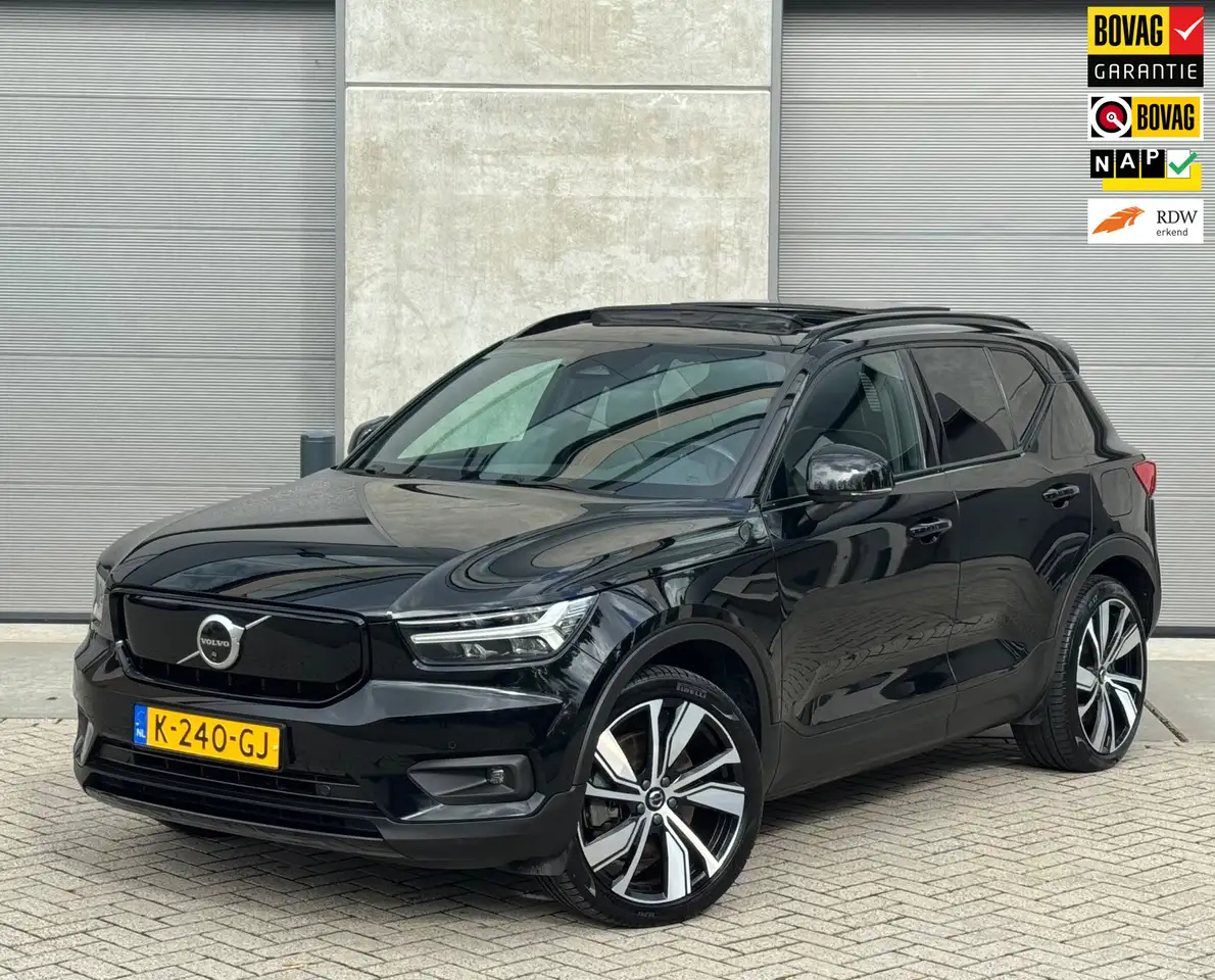 Volvo XC40 Recharge P8 AWD R-Design 2020 Zwart PANO|H/K|360 C — photo 1 of 24