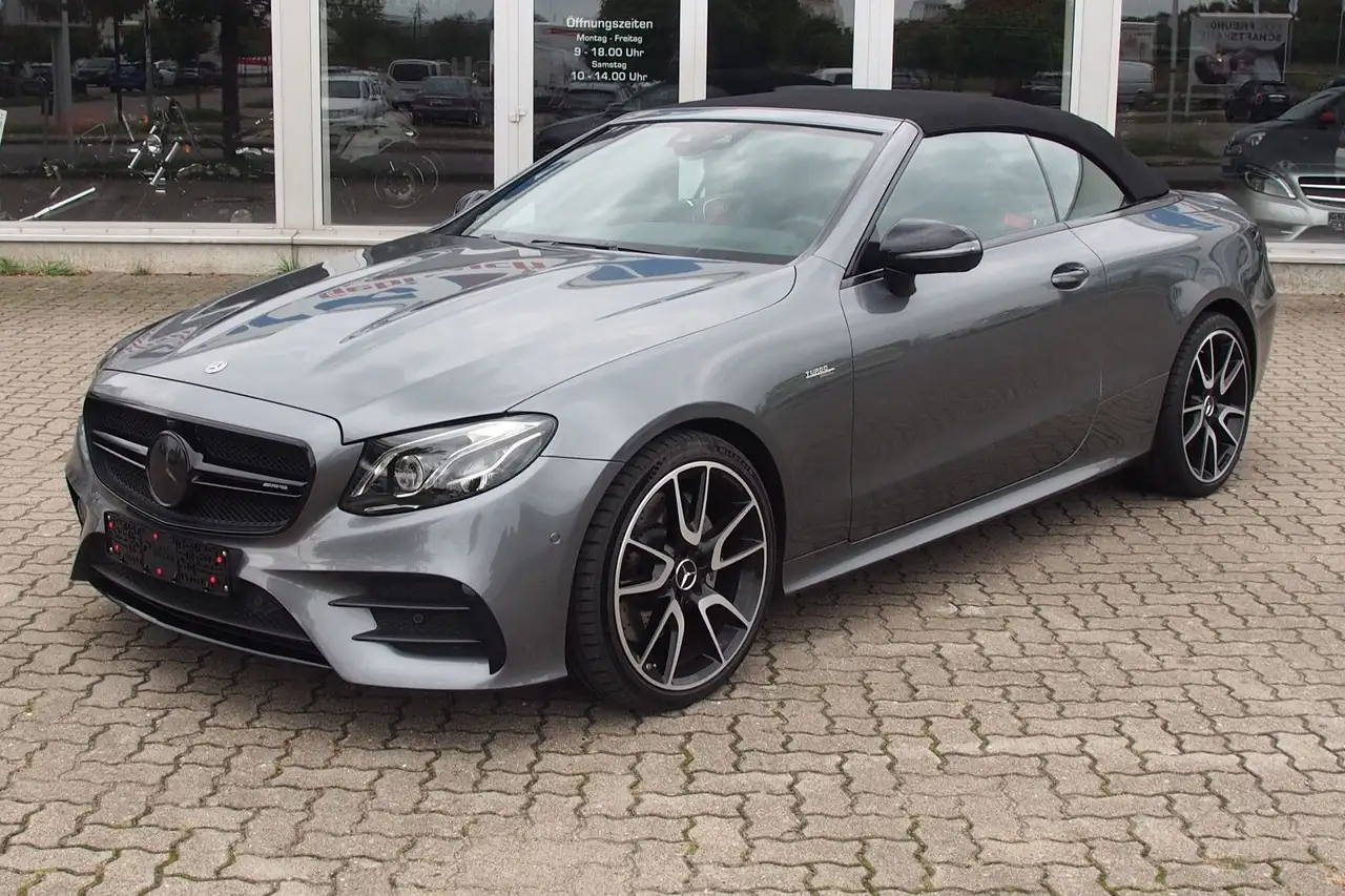 Mercedes-Benz E 53 AMG Cabrio 4Matic Head-up Burmester — photo 1 of 15