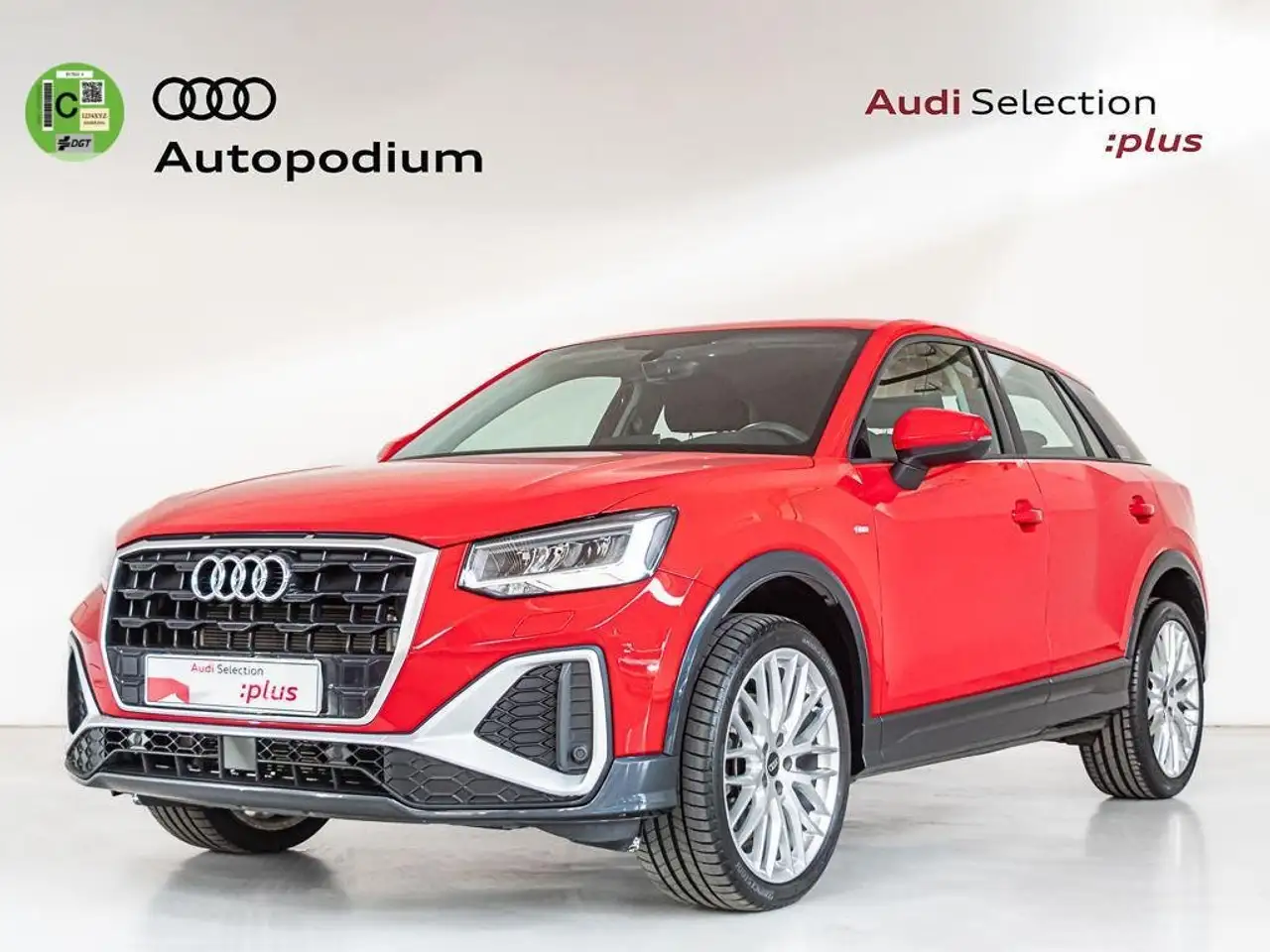Audi Q2 35 TFSI S line S tronic 110kW — photo 1 of 19