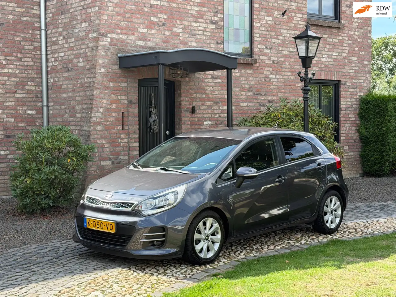 Kia Rio 1.2 CVVT DynamicLine Clima Cruise Camera — photo 1 of 22