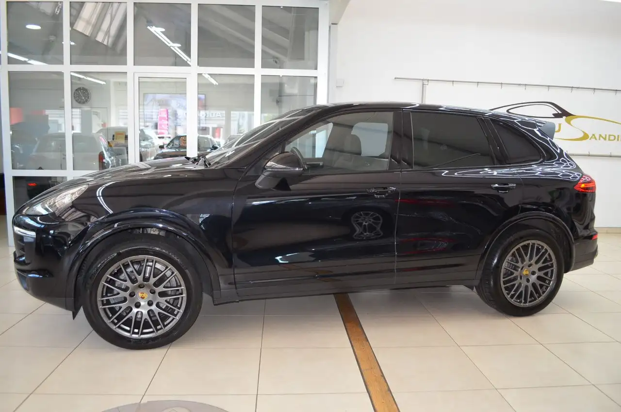 2018 Porsche Cayenne 3.0d Platinum Edition ~ Approved 06.2027, photograph 6