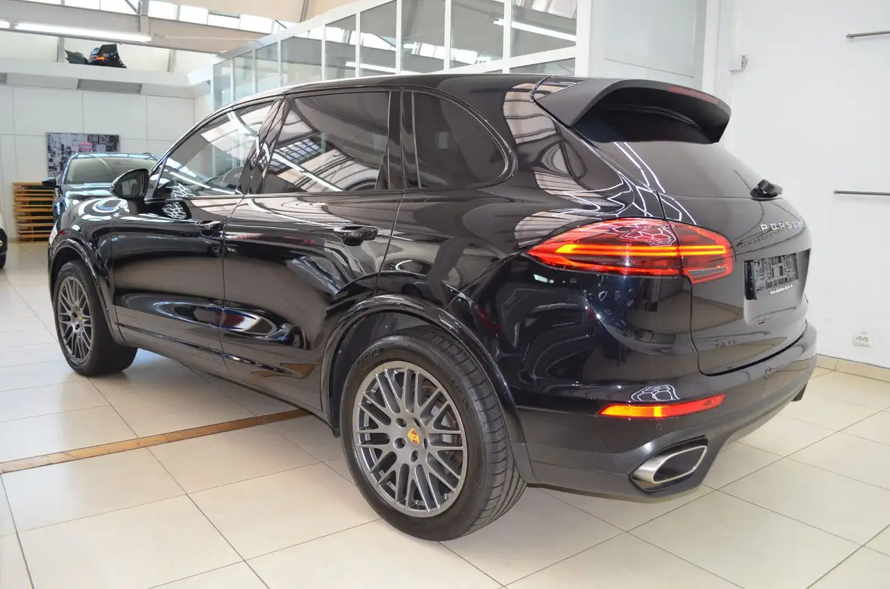 2018 Porsche Cayenne 3.0d Platinum Edition ~ Approved 06.2027, photograph 7