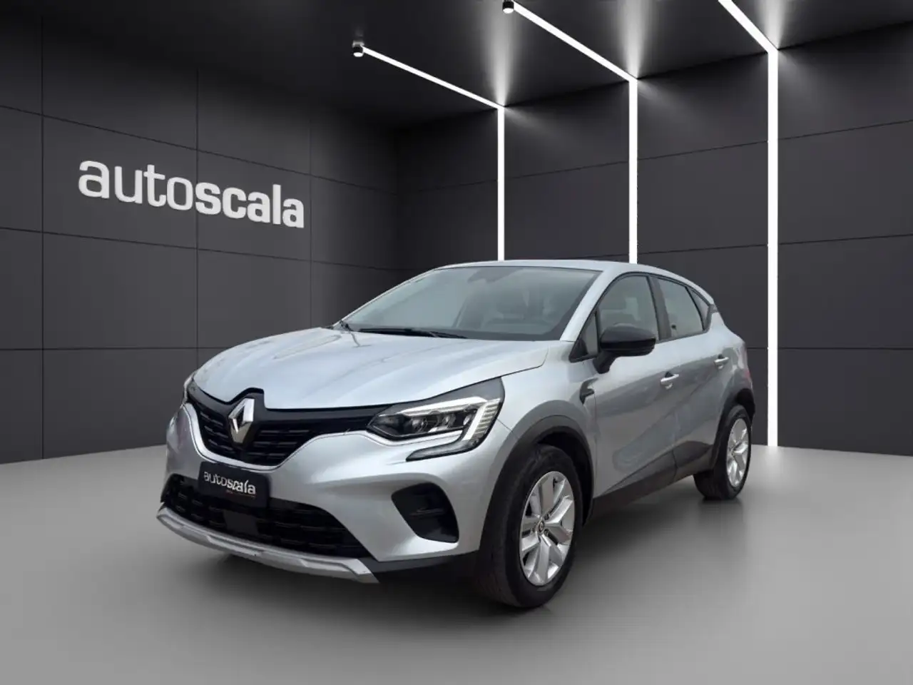 Renault Captur TCe 100 CV GPL Equilibre — photo 1 of 20