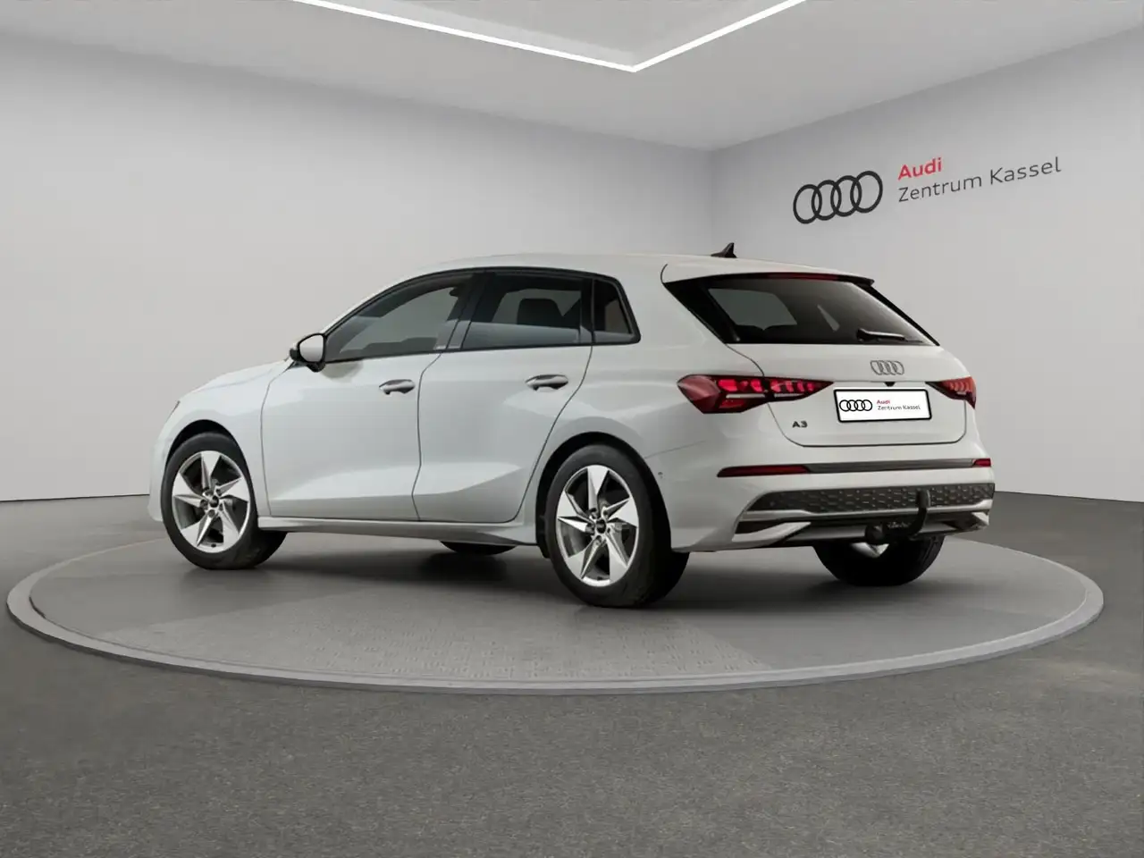 2027 Audi A3 Sportback advanced TFSI LED Kamera SONOS AHK, photograph 4