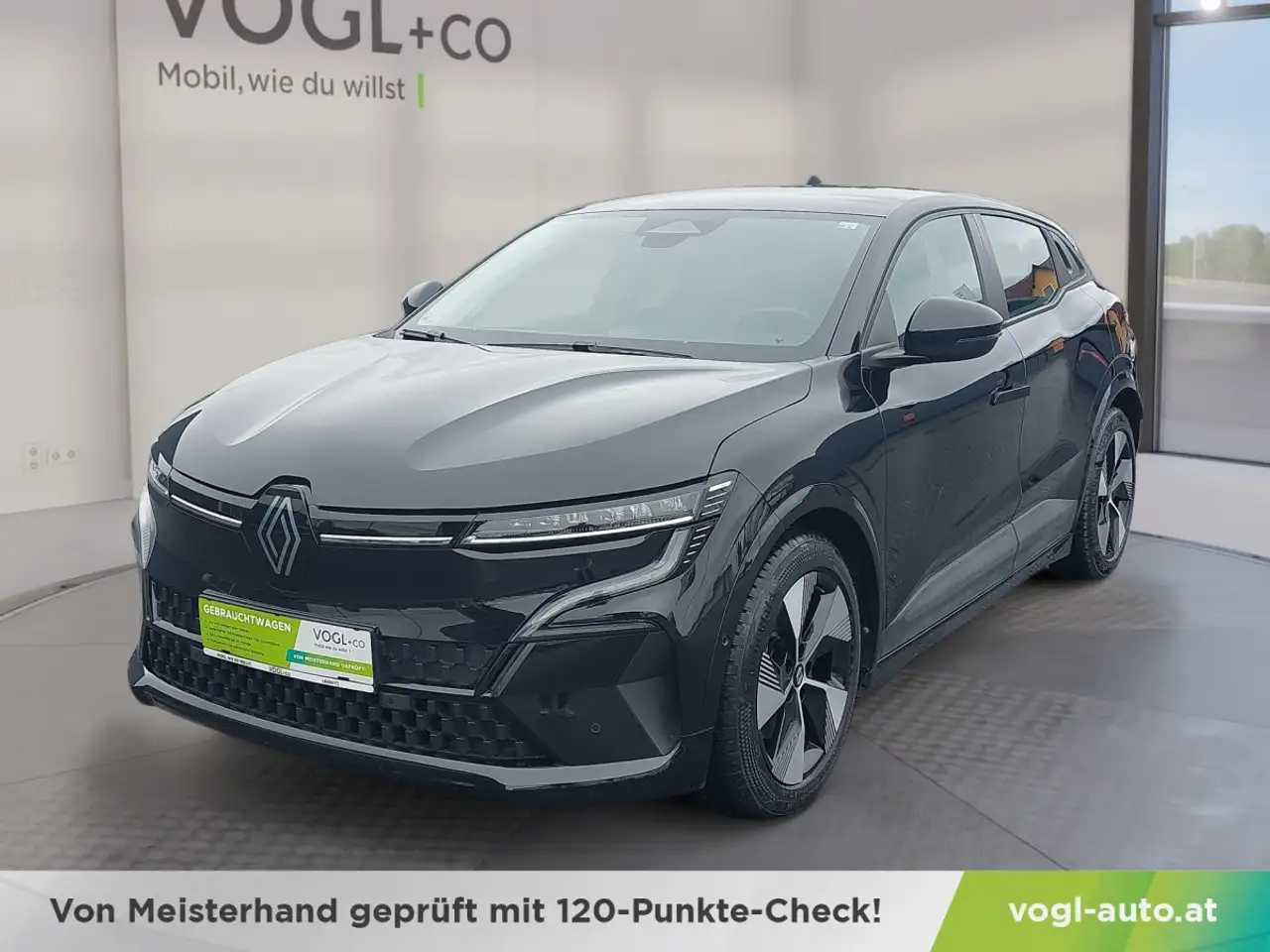 Renault Megane E-Tech Equilibre EV60 220hp 66kWh — photo 1 of 20