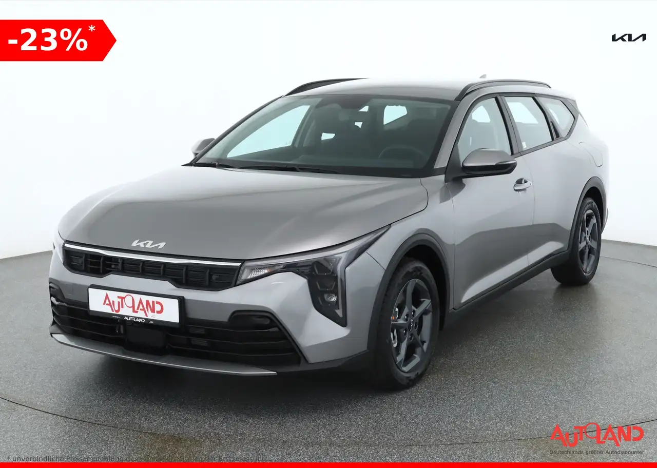 Kia Ceed SW / cee'd SW K4 Sportswagon 1.6 T-GDI Aut. LED ACC Navi — photo 1 of 30