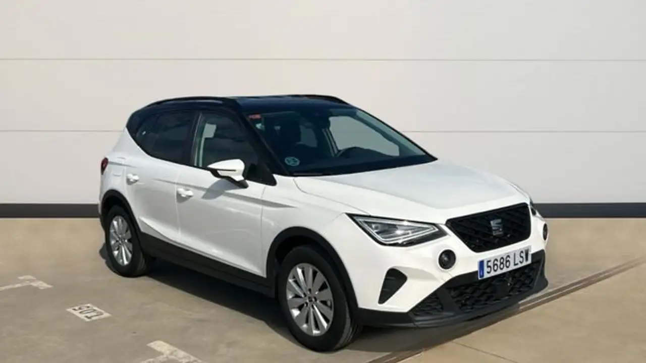 SEAT Arona 1.0 TSI 81KW STYLE PLUS 110 5P — photo 1 of 25
