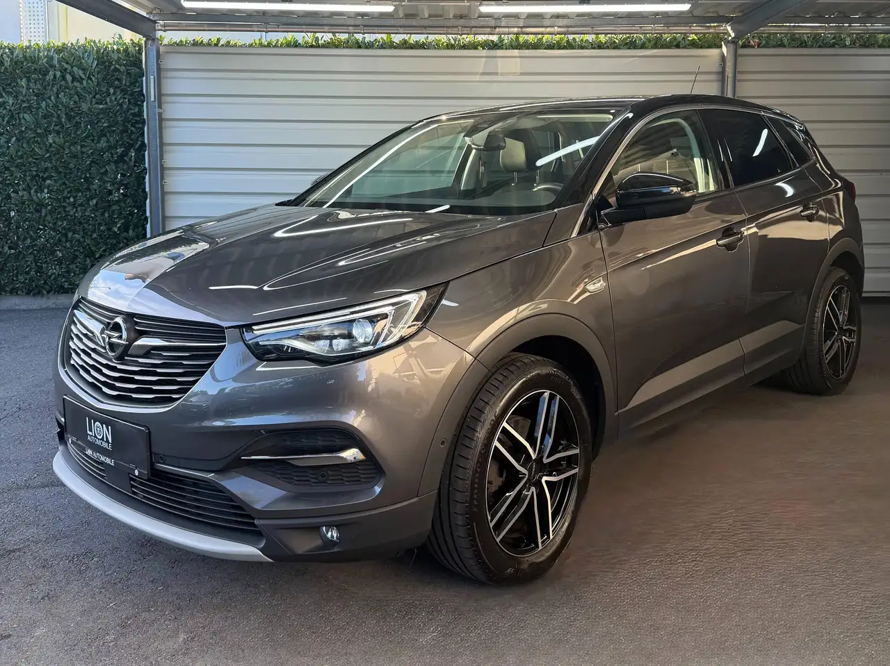 Opel Grandland X Design Line — photo 1 of 1