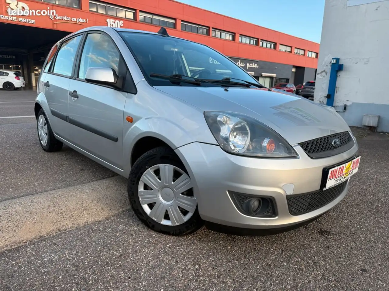 Ford Fiesta 1.3 70ch Ambiente 5p — photo 1 of 5