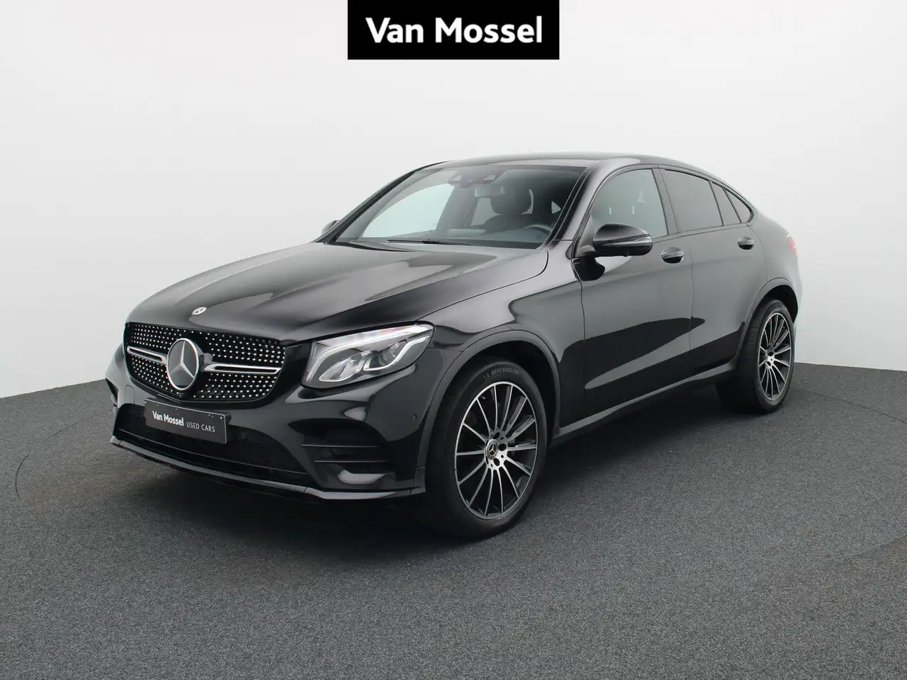 Mercedes-Benz GLC 250 Coupé 4MATIC AMG LINE + LEDER + 360 CAMERA + NIGHT — photo 1 of 15
