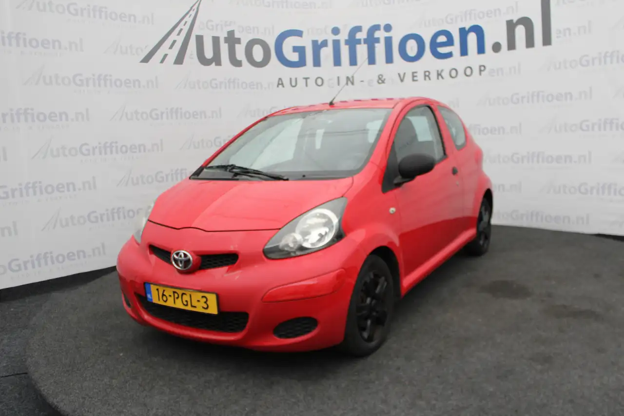 Toyota Aygo 1.0-12V Cool 3-deurs met airco — photo 1 of 28