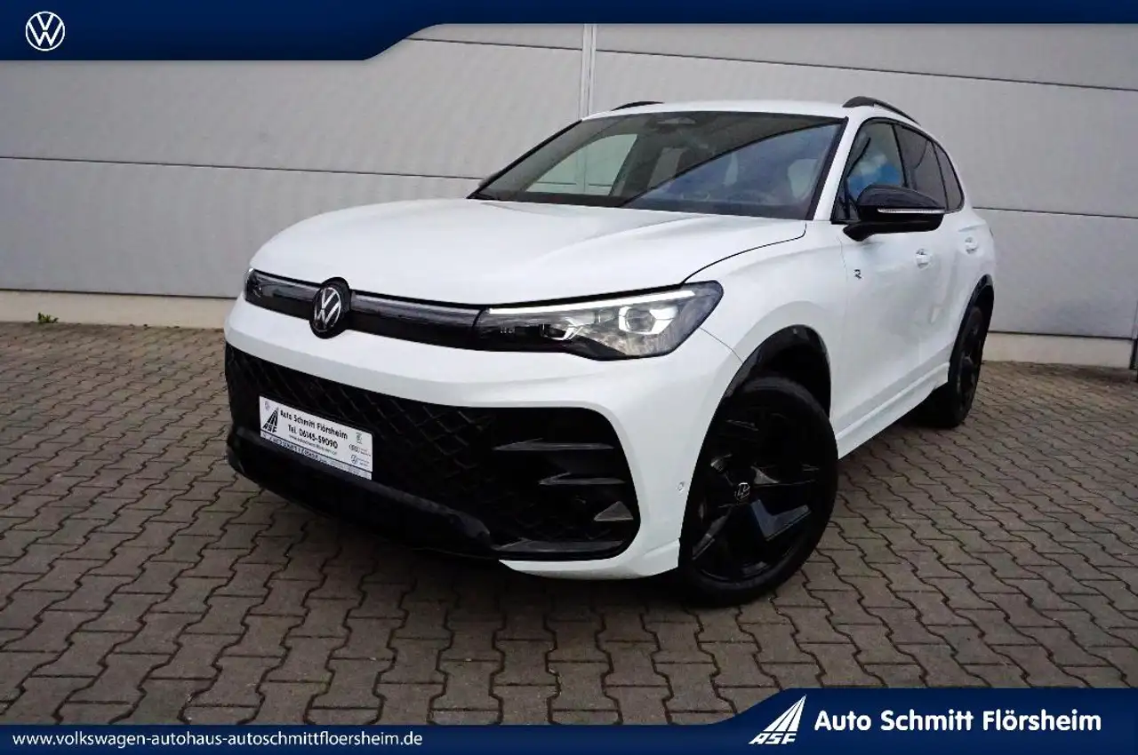 Volkswagen Tiguan R-Line 2,0 l TSI OPF 4MOTION 150 kW (204 PS) 7-Gang-Doppelkupplungsgetriebe DSG — photo 1 of 20