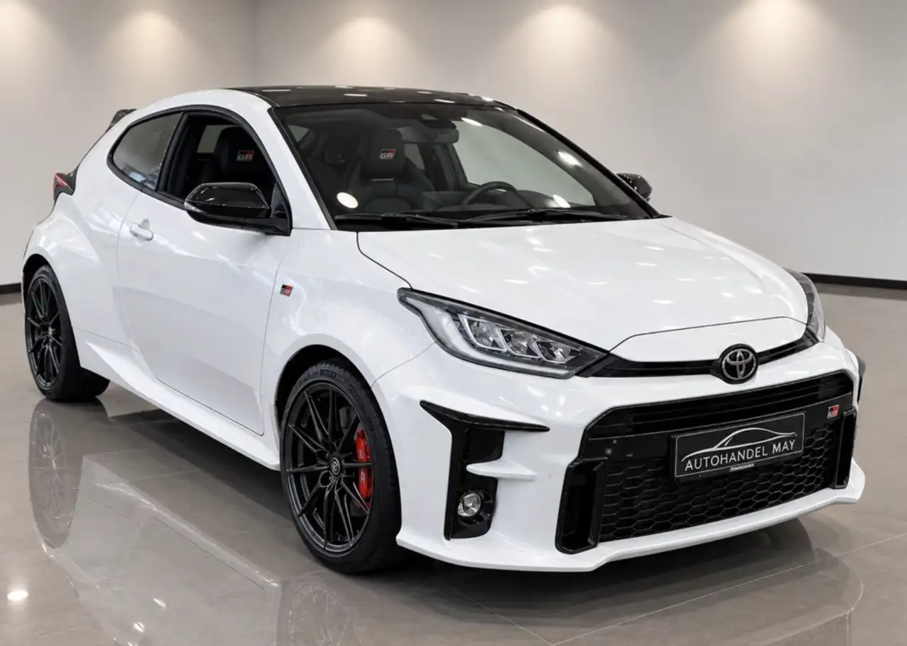 Toyota Yaris GR RZ — photo 1 of 11