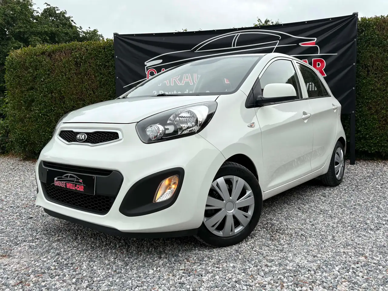 Kia Picanto 1.0i-Euro5b-5Portes-Climatisation-Garantie 12mois ! — photo 1 of 15